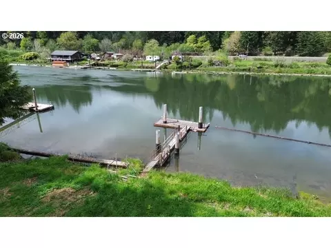 View/Area - 8429 Duncan Island Rd, Mapleton, OR 97453 photo 10 of 13