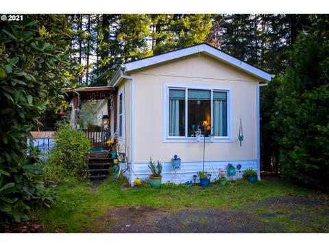 52 B Bennett St, Carson, WA 98610 photo 1
