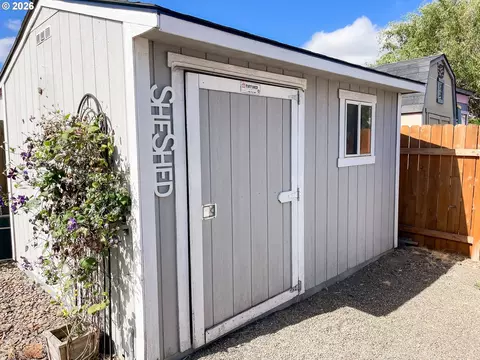 Other - 614 Burghardt Dr, Molalla, OR 97038 photo 3 of 7