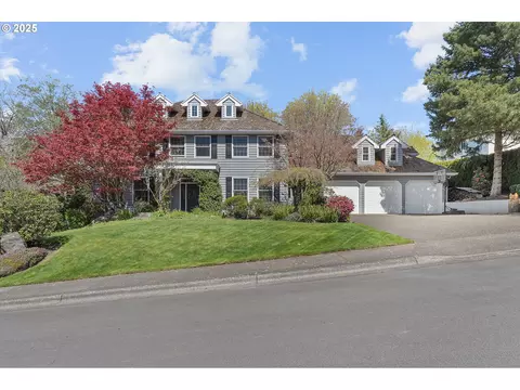 9297 NW Fullner Ct, Portland, OR 97229