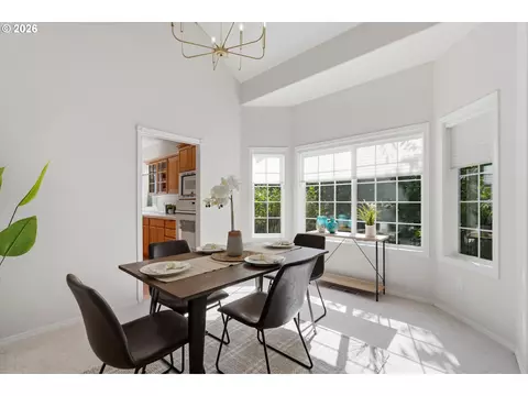 Dining - 2125 NW 47th Ave, Camas, WA 98607 photo 1 of 3