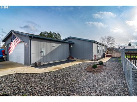336 E Locust Ct, Yoncalla, OR 97499 photo 1