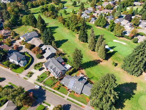 664 Spyglass Dr, Eugene, OR 97401 photo 1