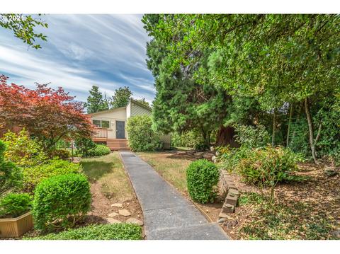 439 Riverview Blvd, Springfield, OR 97477 photo 1