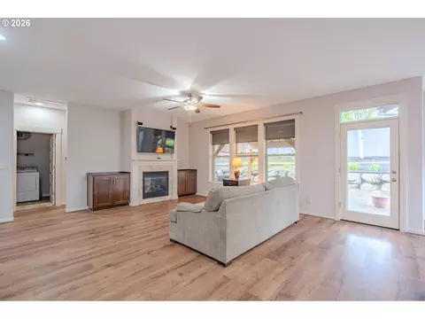 Living - 2156 SW 14th Dr, Gresham, OR 97080 photo 5 of 5