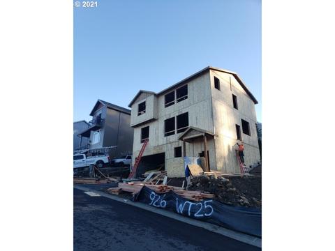 926 SE Windsong Dr, Cascade Locks, OR 97014 photo 1