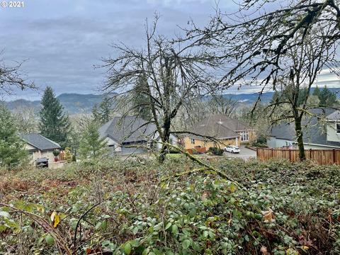 6251 Forest Ridge Dr, Springfield, OR 97478 photo 1