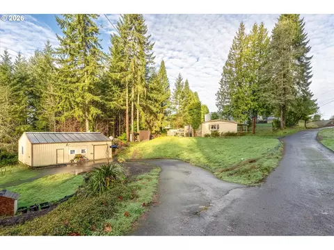 215 North Ave, Kelso, WA 98626