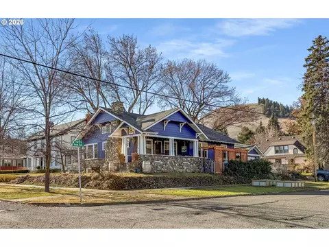 1508 1st St, La Grande, OR 97850