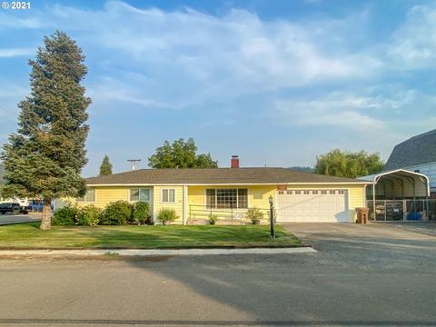 351 E Second Ave, Riddle, OR 97469 photo 1