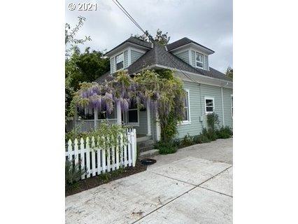 610 E 5th St, Newberg, OR 97132 photo 1