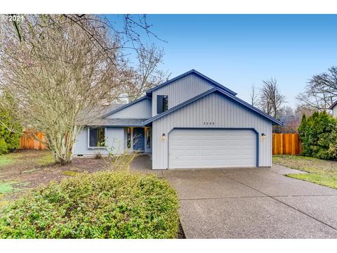 3066 N Davis Dr, Cornelius, OR 97113 photo 1