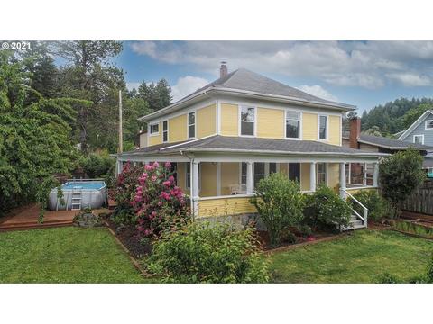 294 SE Boulevard Way, Estacada, OR 97023 photo 1