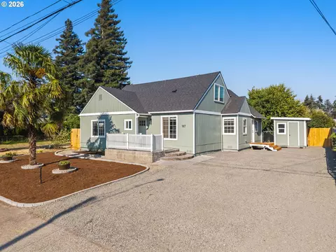 Exterior - 187 37th St, Springfield, OR 97478 photo 2 of 8