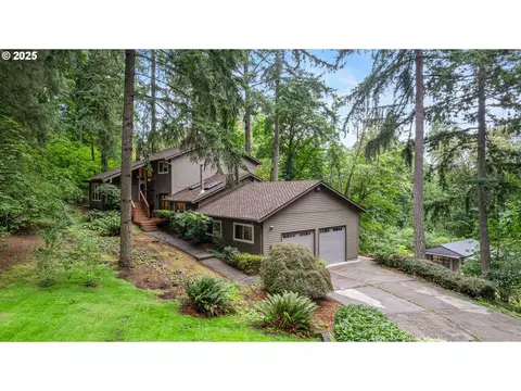 19625 SE Debora Dr, Damascus, OR 97089