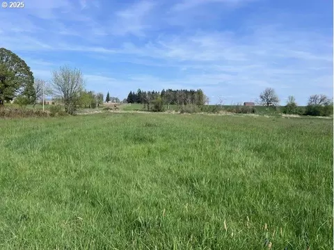 NW Thatcher Rd, Forest Grove, OR 97116