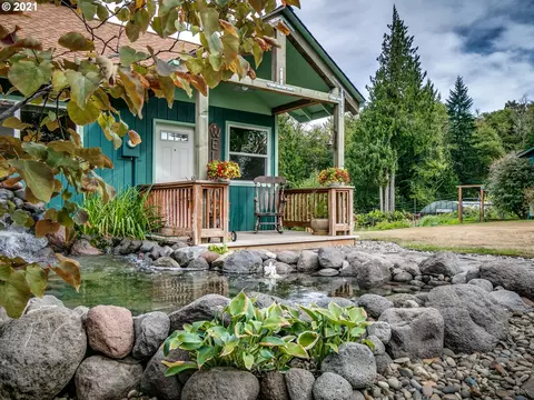 68507 S Barton Rd, Rainier, OR 97048 photo 1