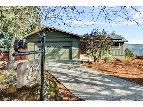 2324 May St, Hood River, OR 97031