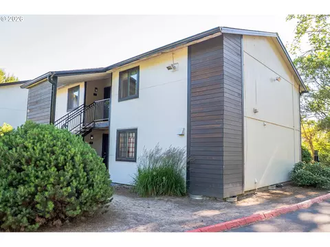 14095 SW Walker Rd # 71, Beaverton, OR 97005
