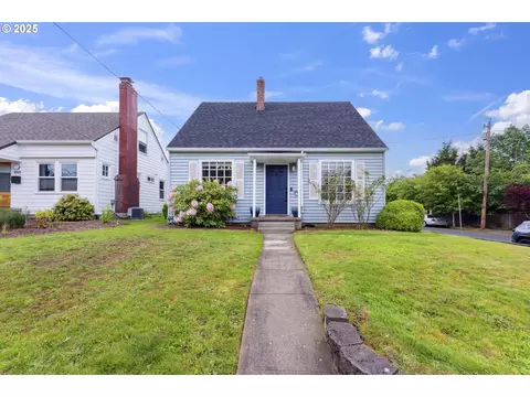 8115 N Peninsular Ave, Portland, OR 97217