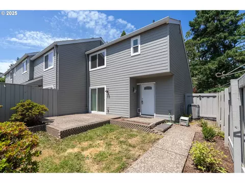 5312 SW Erickson Ave, Beaverton, OR 97005
