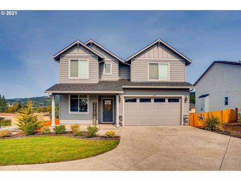 105 E Chandler Dr, Newberg, OR 97132 photo 1