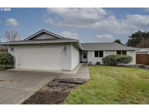 7009 NE 143rd Ct, Vancouver, WA 98682