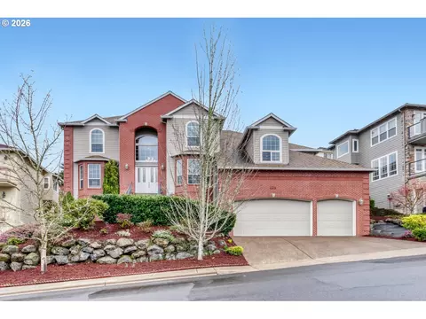 2430 NW Woodrose Dr, Portland, OR 97229