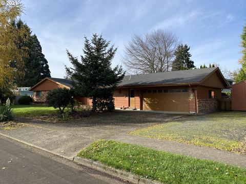 4800 Thunderbird St, Eugene, OR 97404 photo 1