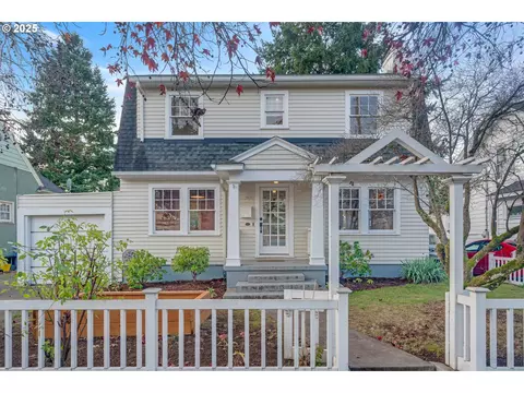 1825 NE 53rd Ave, Portland, OR 97213
