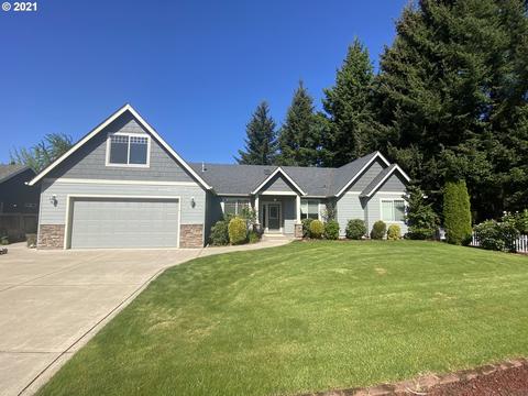 973 Belair Dr, Eugene, OR 97404 photo 1
