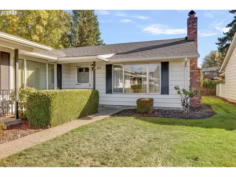 864 NE Fleming Ave, Gresham, OR 97030