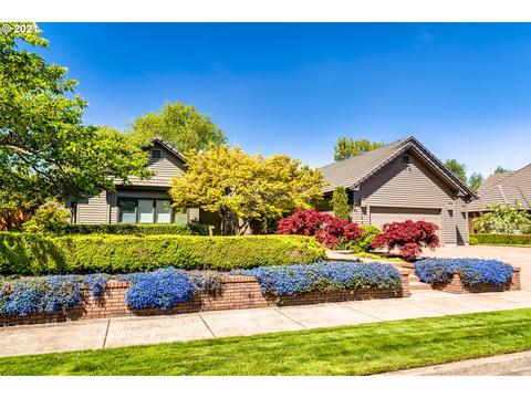 2942 Flintlock St, Eugene, OR 97408 photo 1