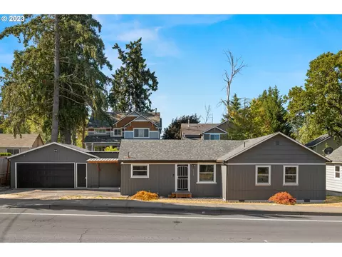 6392 SE Frances St, Hillsboro, OR 97123