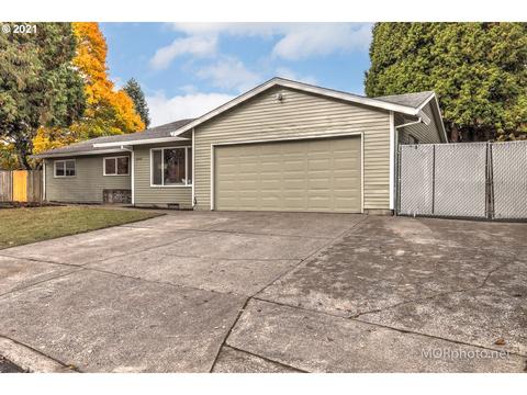 1845 SE Cochran Dr, Gresham, OR 97080 photo 1