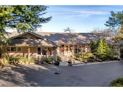 1205 SW Myrtle Dr, Portland, OR 97201