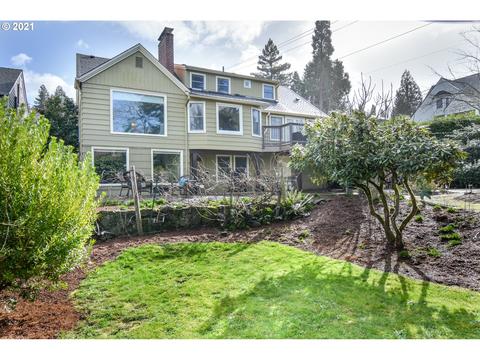 2584 Columbia St, Eugene, OR 97403 photo 1