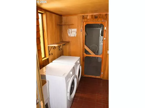 Other - 381 NE Village Squire Ave #2, Gresham, OR 97030 photo 7 of 15