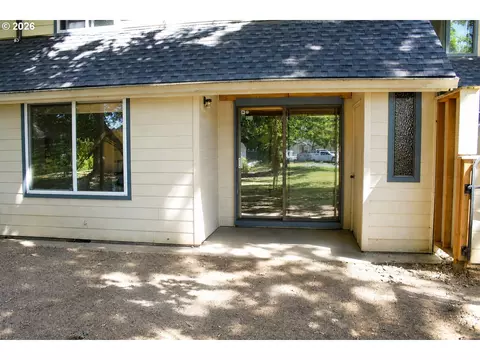 Other - 381 NE Village Squire Ave #2, Gresham, OR 97030 photo 12 of 15