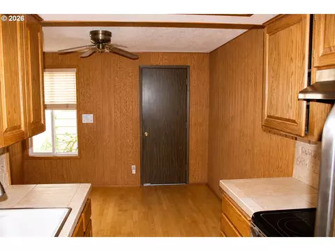Other - 381 NE Village Squire Ave #2, Gresham, OR 97030 photo 5 of 15