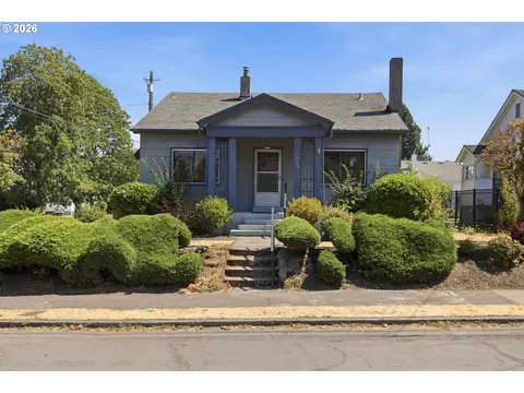 6730 NE Rodney Ave, Portland, OR 97211