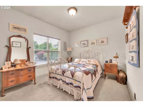 Bedroom - 454 Salty Way, Eugene, OR 97404 photo 3 of 5