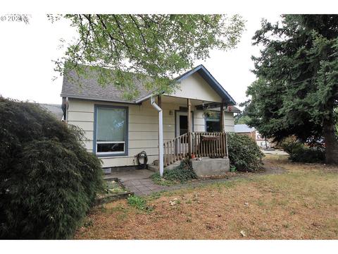 3788 Concord St, Eugene, OR 97402 photo 1