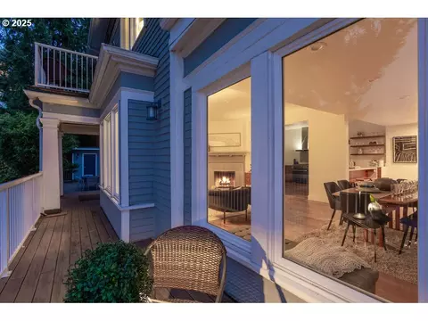 1441 SW College St, Portland, OR 97201