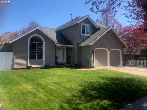 2107 Cosmoledo St, Eugene, OR 97402 photo 1
