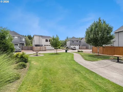 Exterior - 841 S 26th Ave, Cornelius, OR 97113 photo 8 of 10