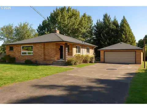 5509 NW Lincoln Ave, Vancouver, WA 98663