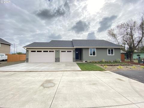 739 Nebraska St, Eugene, OR 97402 photo 1