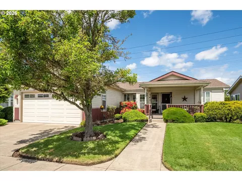 4055 Royal Ave #134, Eugene, OR 97402