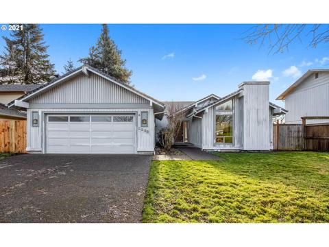 1890 Crescent Ave, Eugene, OR 97408 photo 1